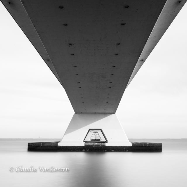 Title “Zeelandbrug” (3)</br> 2016 10th Holland International Image Circuit Netherlands (2)</br>
Cyprus International Digital Photo Competition 2018